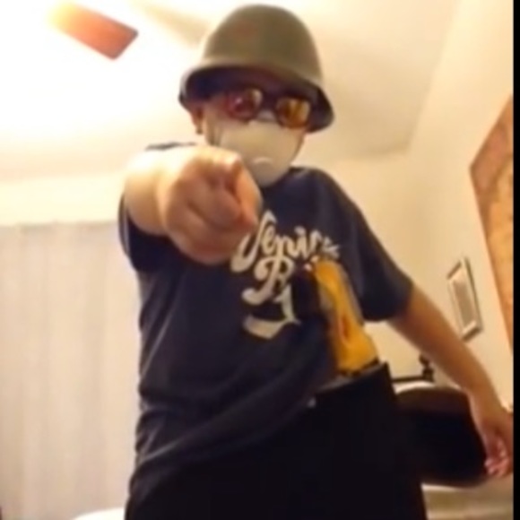 Meet your Posher, Anh - Picture 1 of 1